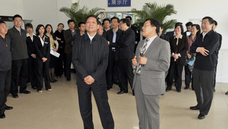 leader_03